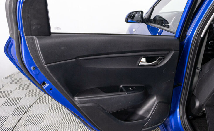 Kia Rio - Фото 21