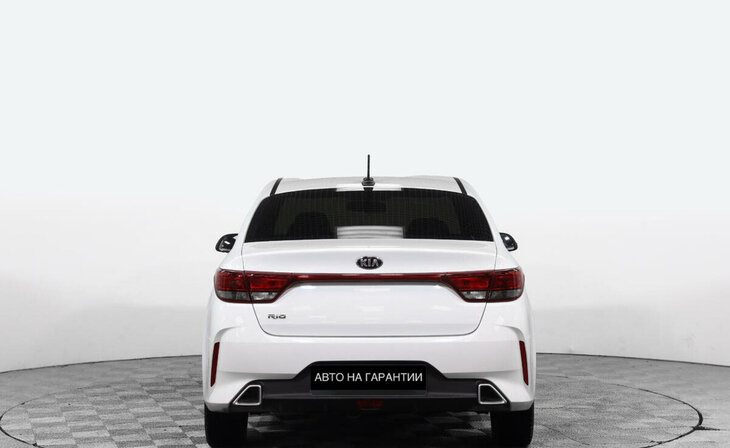 Kia Rio - Фото 4