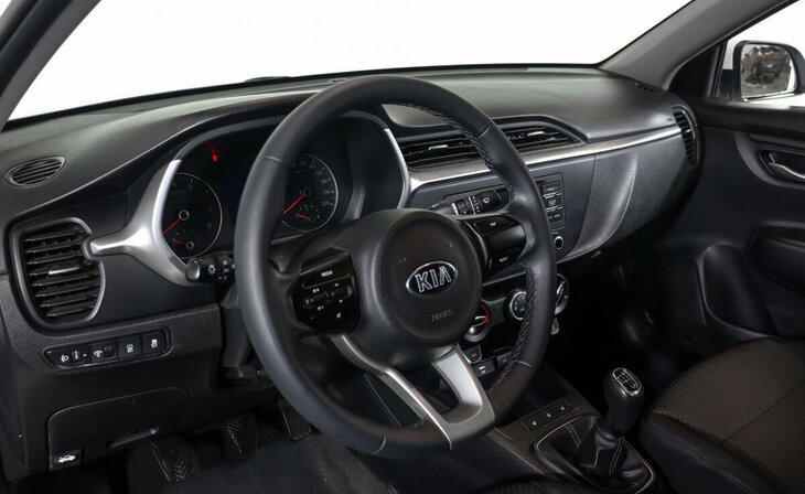Kia Rio - Фото 7