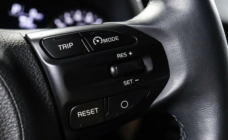 Kia Rio - Фото 10