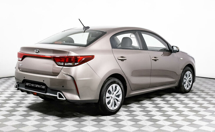 Kia Rio - Фото 4