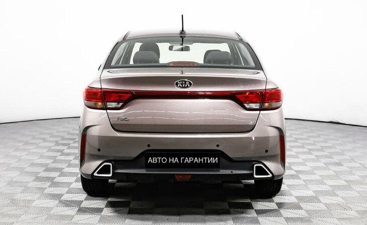 Kia Rio - Фото 5