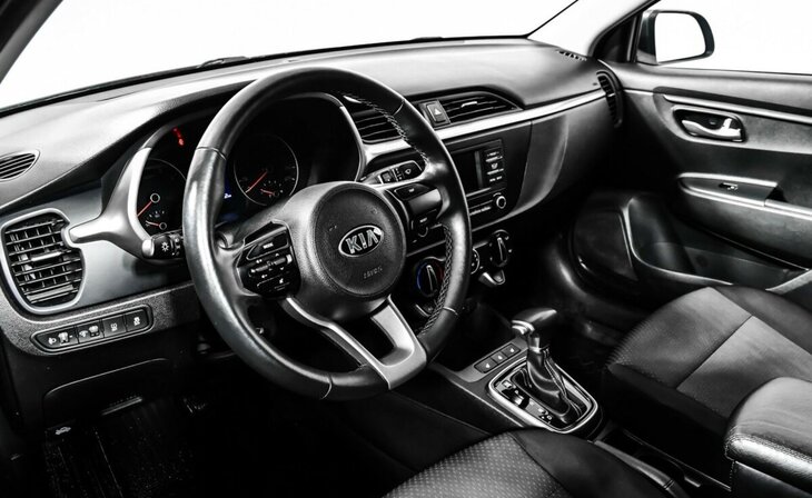 Kia Rio - Фото 7