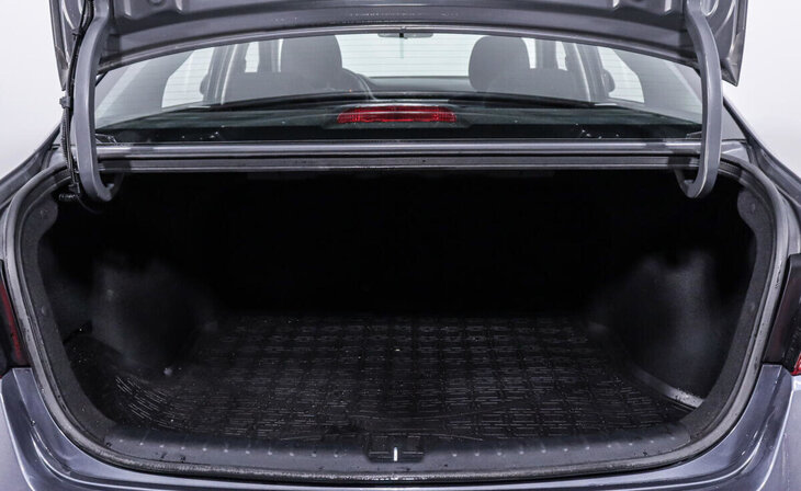 Kia Rio - Фото 12