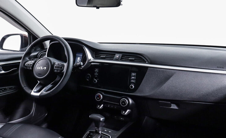 Kia Rio - Фото 6