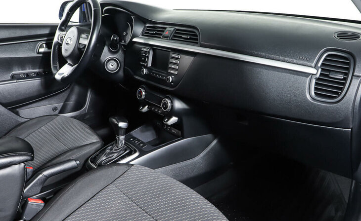 Kia Rio - Фото 7