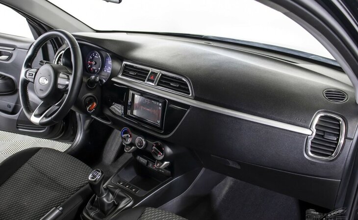 Kia Rio - Фото 7