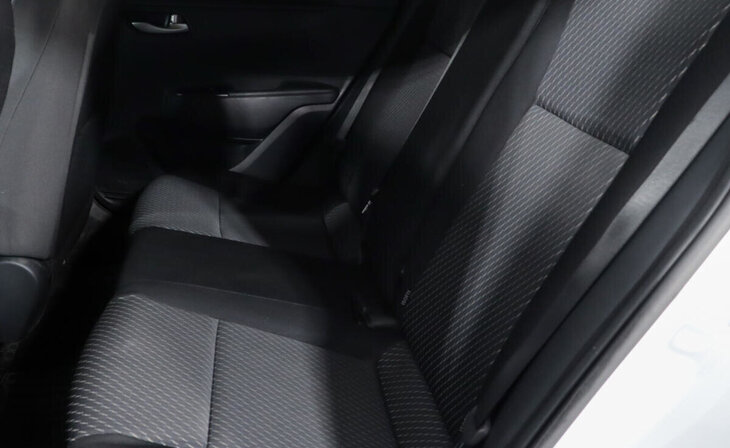 Kia Rio - Фото 11