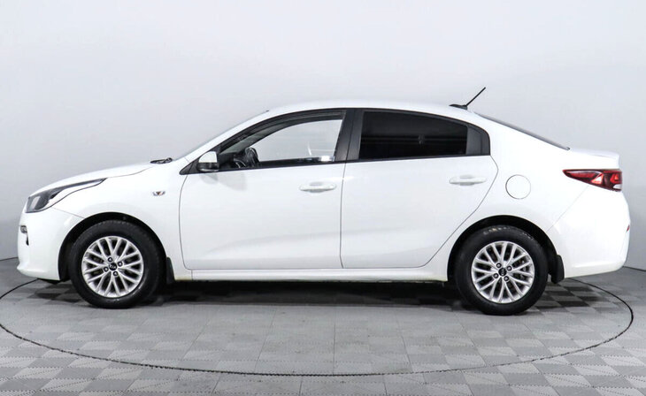 Kia Rio - Фото 2