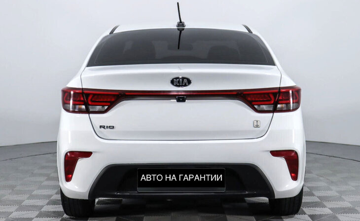 Kia Rio - Фото 5