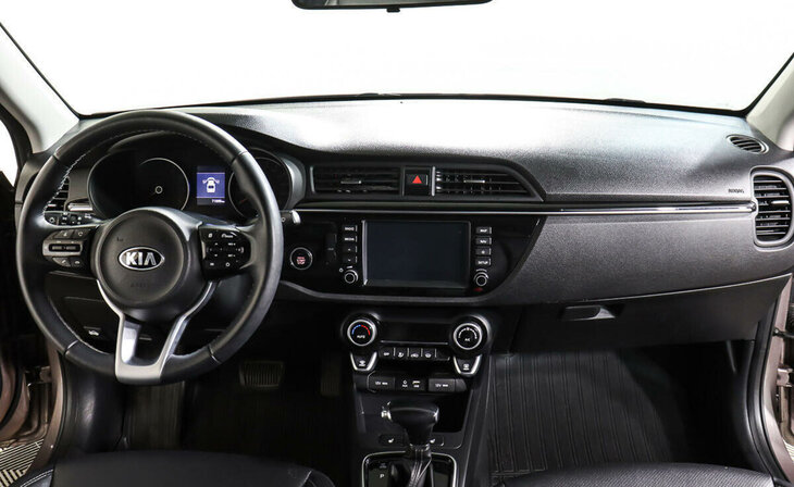 Kia Rio - Фото 9