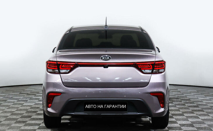 Kia Rio - Фото 5