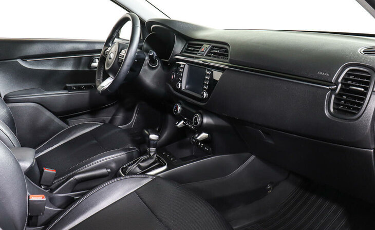 Kia Rio - Фото 7