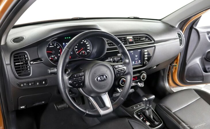 Kia Rio - Фото 10