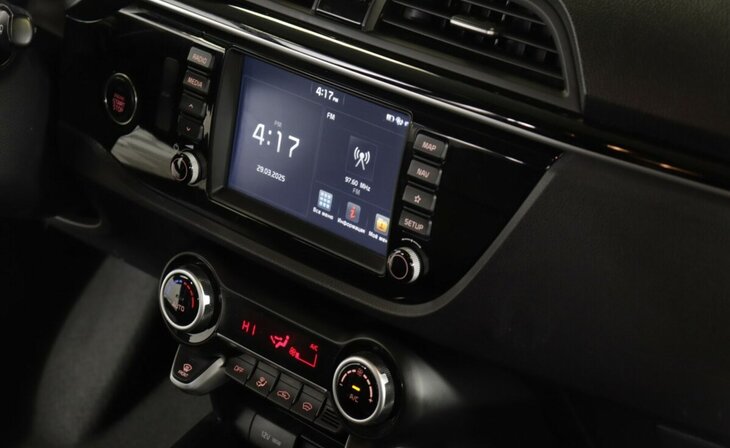 Kia Rio - Фото 12