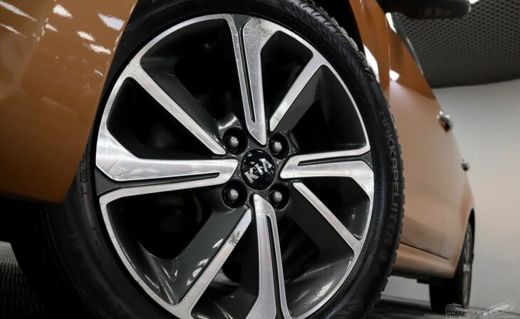 Kia Rio - Фото 6