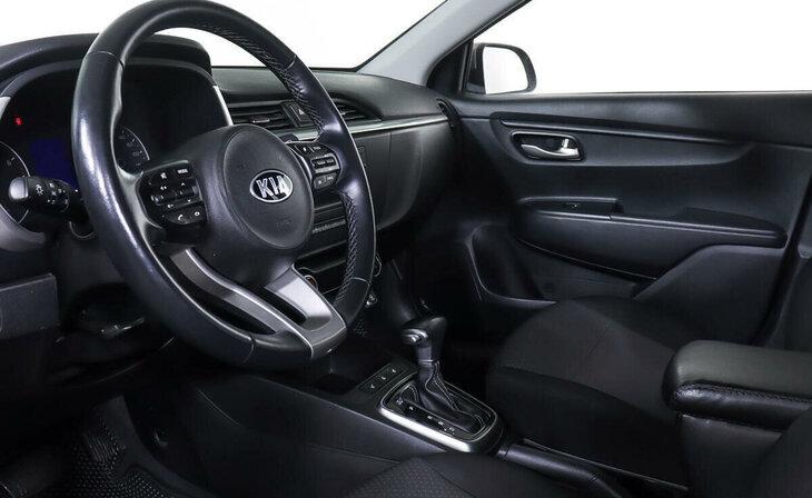 Kia Rio - Фото 10