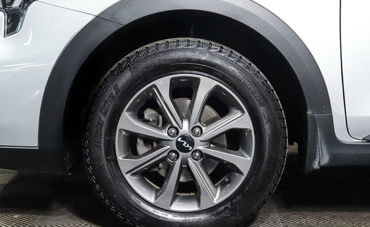 Kia Rio - Фото 8