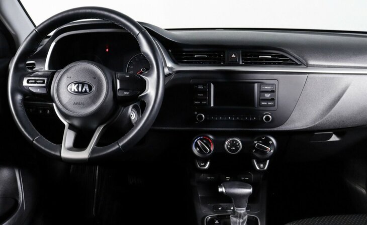 Kia Rio - Фото 9