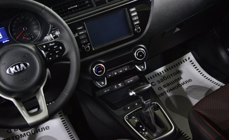 Kia Rio - Фото 14