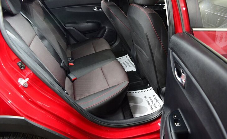 Kia Rio - Фото 17