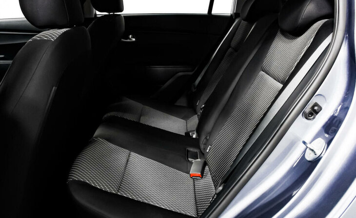 Kia Rio - Фото 11