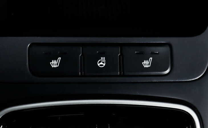 Kia Rio - Фото 12