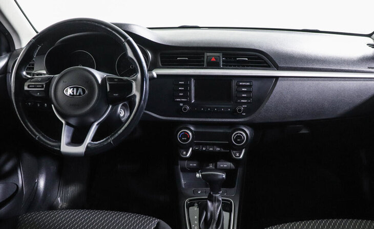 Kia Rio - Фото 5