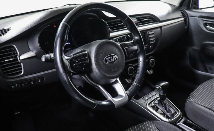 Kia Rio - Фото 6