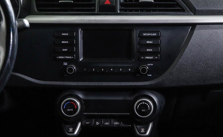 Kia Rio - Фото 7