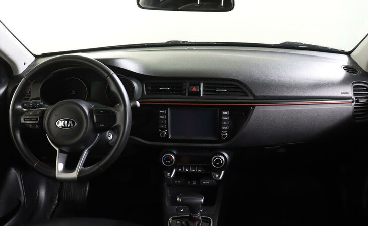 Kia Rio - Фото 8