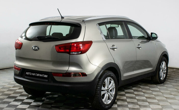 Kia Sportage - Фото 2