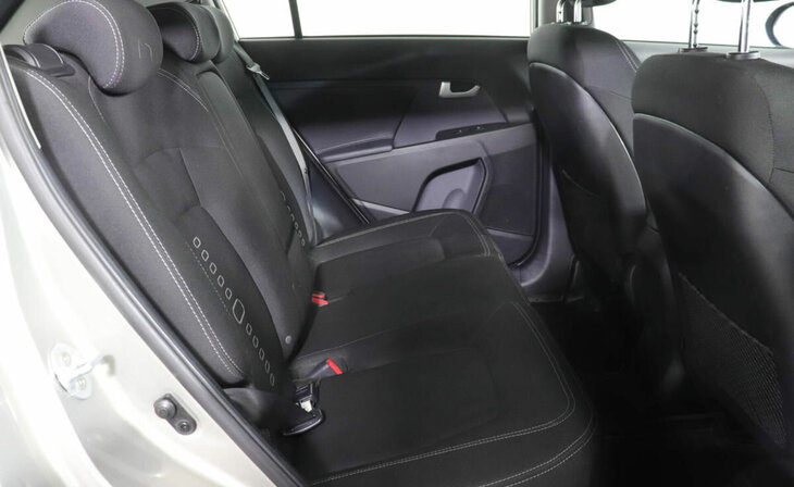 Kia Sportage - Фото 12