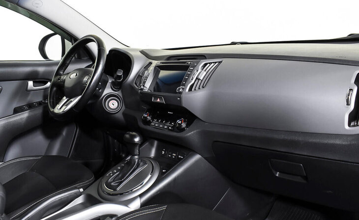 Kia Sportage - Фото 8