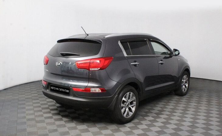 Kia Sportage - Фото 2