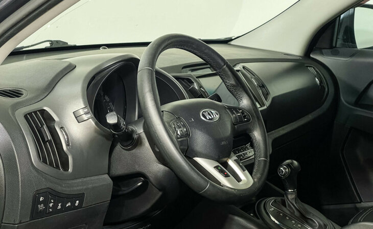 Kia Sportage - Фото 8