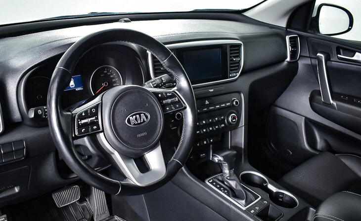 Kia Sportage - Фото 9
