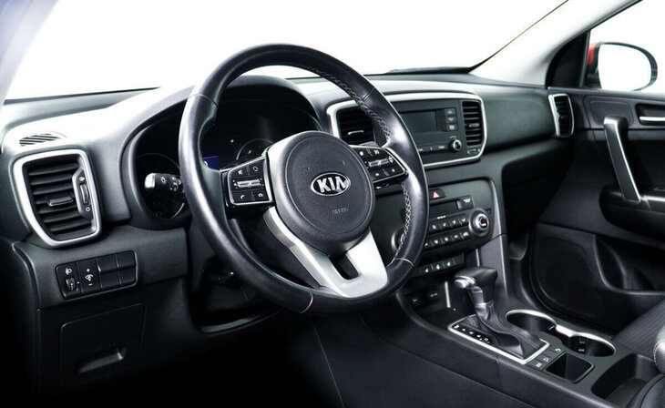 Kia Sportage - Фото 10