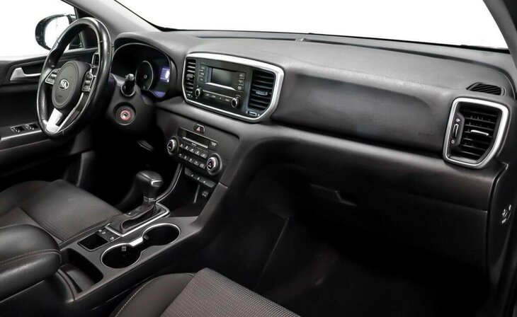 Kia Sportage - Фото 6