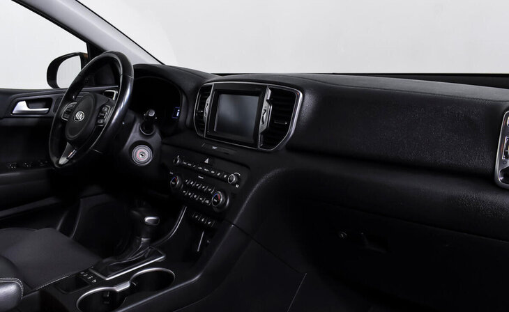 Kia Sportage - Фото 9