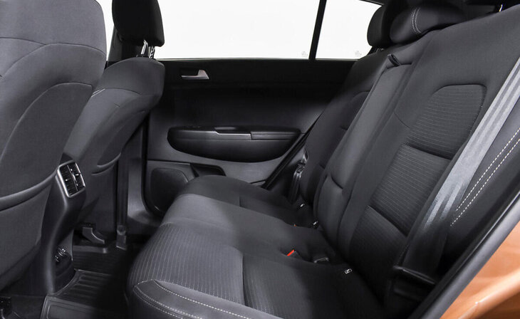 Kia Sportage - Фото 15