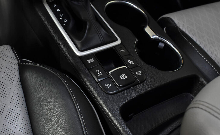 Kia Sportage - Фото 16