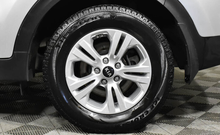 Kia Sportage - Фото 7