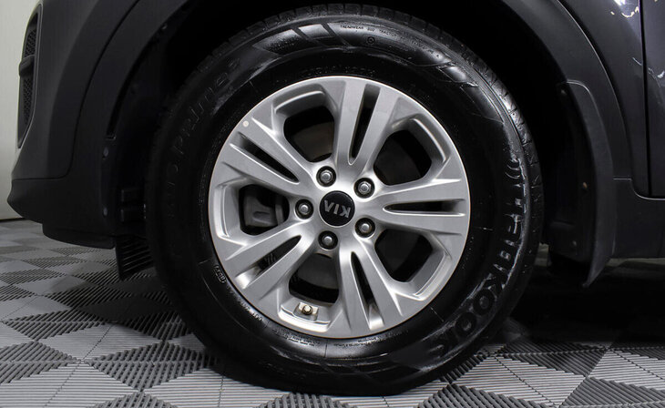 Kia Sportage - Фото 8