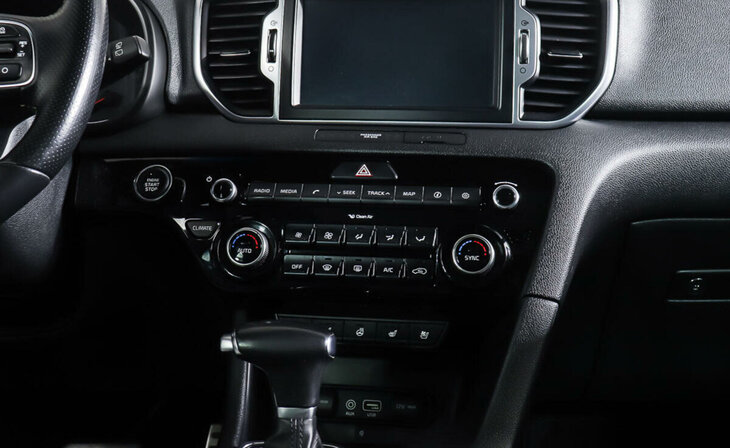 Kia Sportage - Фото 13