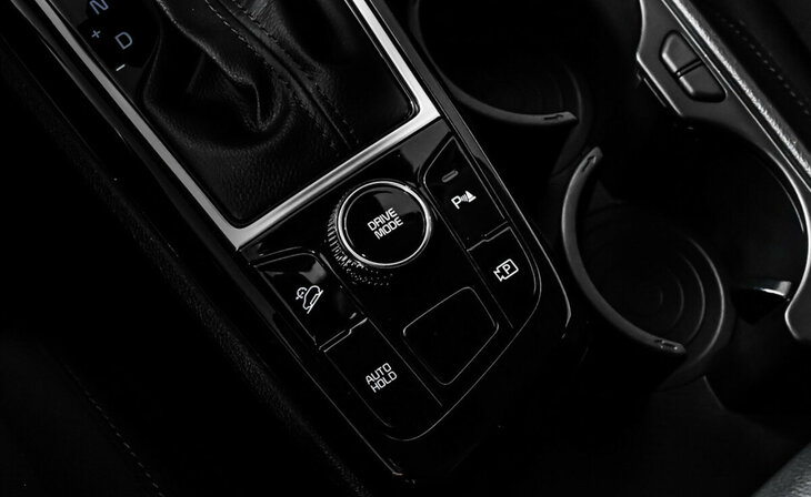 Kia Sportage - Фото 12