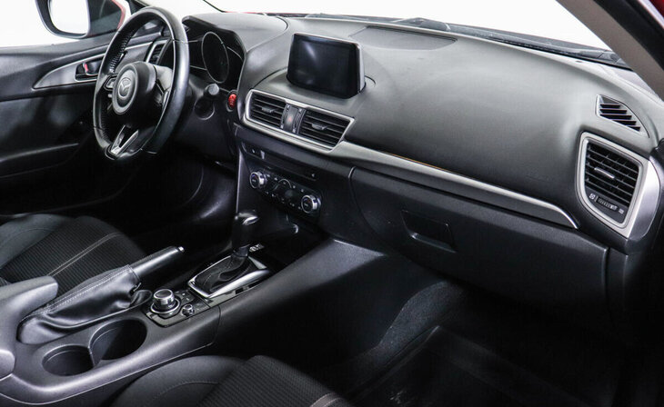 Mazda 3 - Фото 4