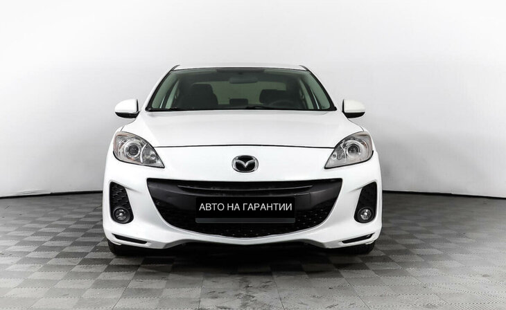 Mazda 3 - Фото 1
