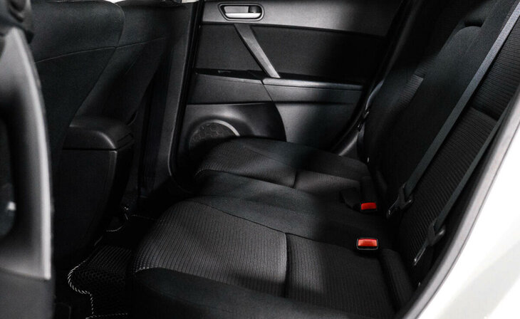 Mazda 3 - Фото 8