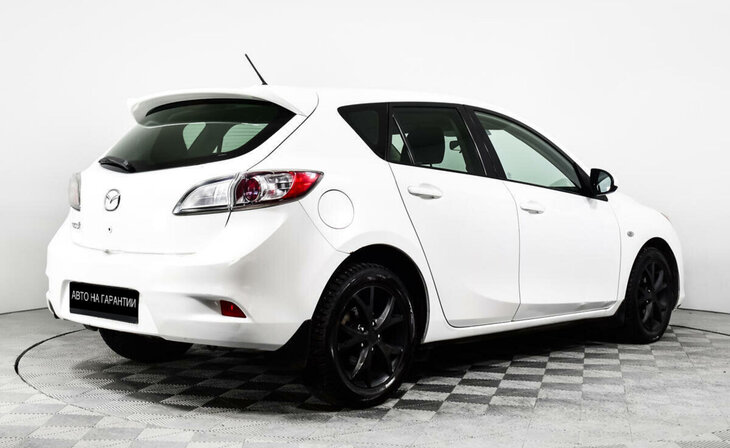 Mazda 3 - Фото 2